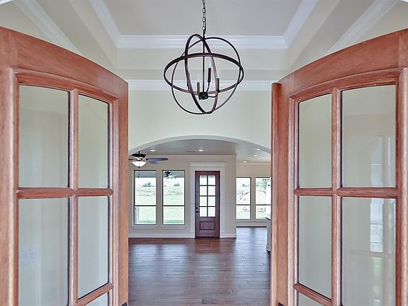 5th image of 3501 Luisa Ln
