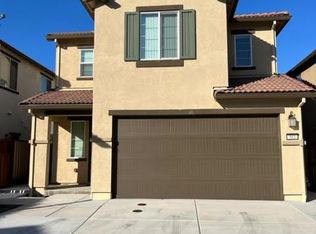 503 Sugarbird Ln, Hollister, CA 95023
