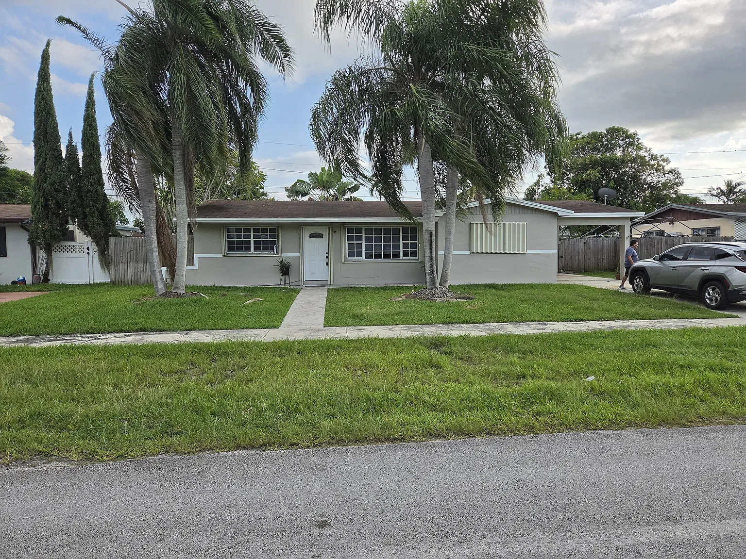 4 bed, 1760 sqft, $3,595 — Photo 4