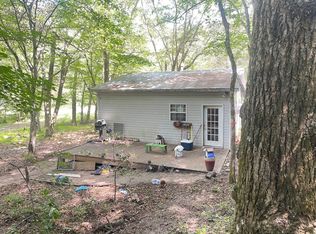 1211 Sunset Park Rd, Walnut cove, NC 27052