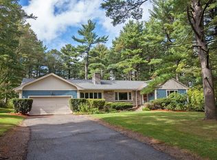 9 Accord Pond Dr, Hingham, MA 02043