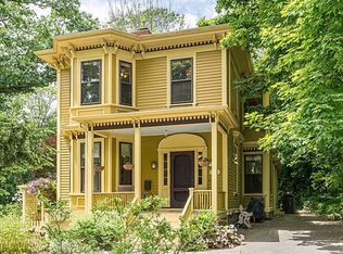 205 Grove St, Newton, MA 02466