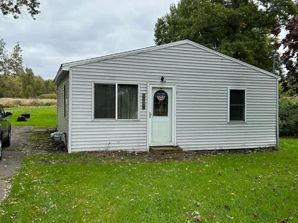 6487 Market St, Kalamazoo, MI 49048
