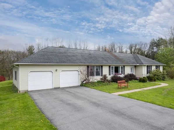 5016 State Route 49, Fulton, NY 13069