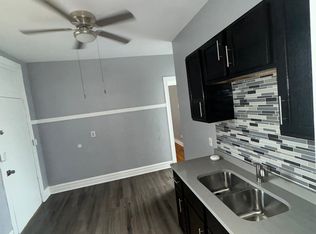 1511 W 66th St #1, Chicago, IL 60636