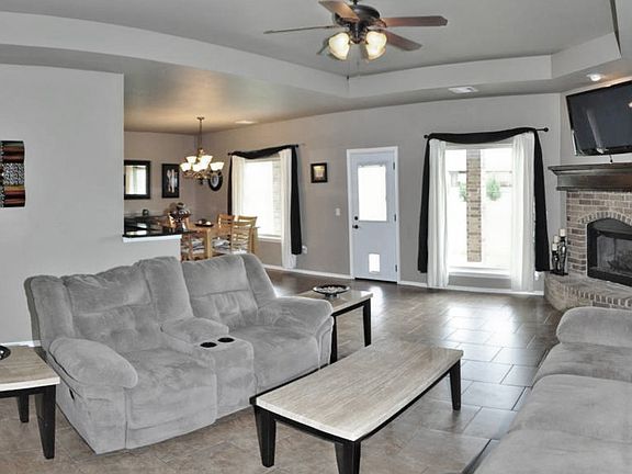 4th image of 5801 SE 145th St