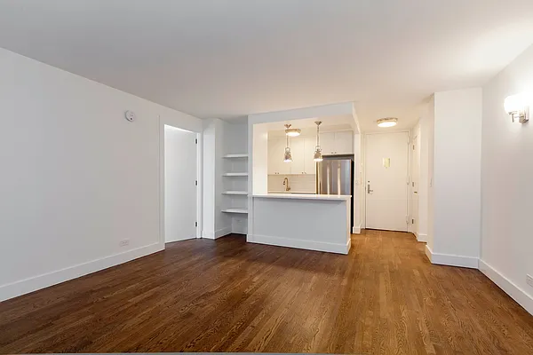 Rented by Mirador Real Estate | media 16