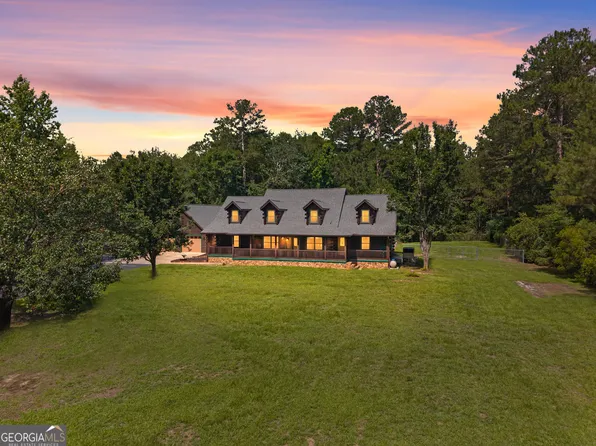 817 Lakeview Rd, Statesboro, GA 30461