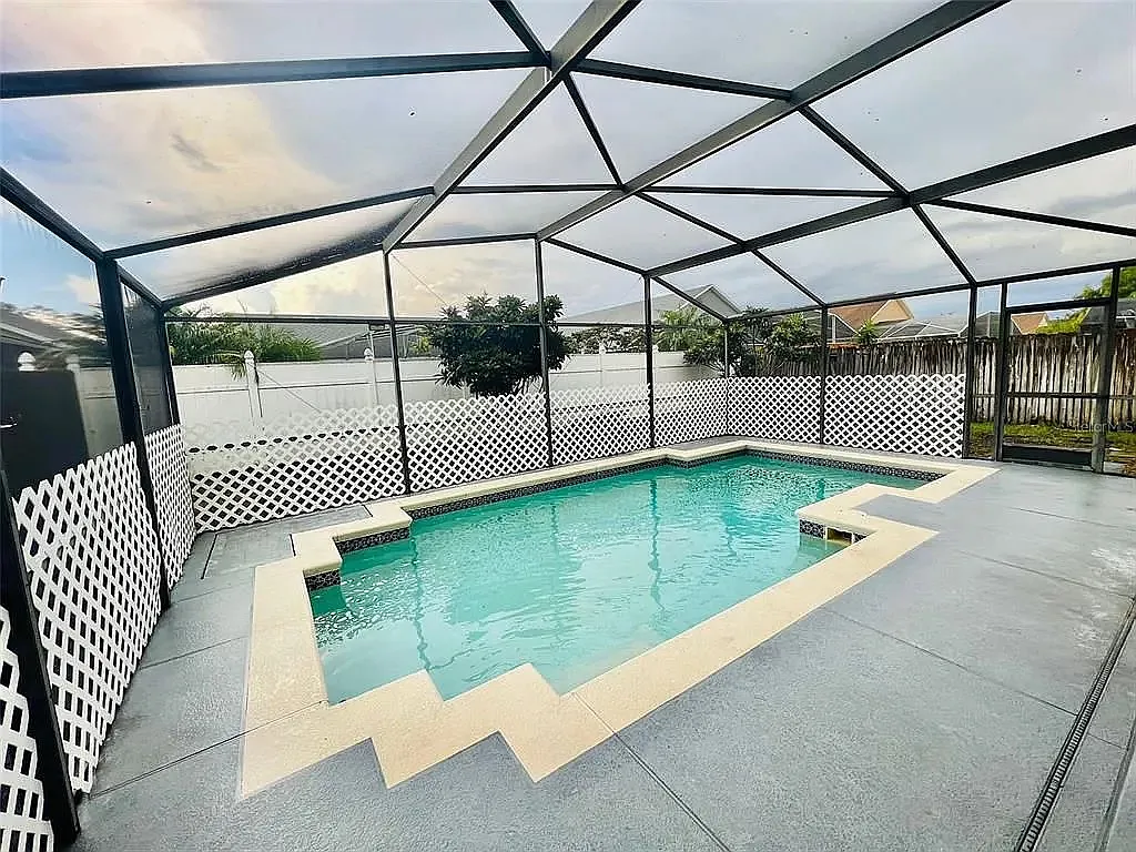 4647 Eagle Peak Drive, Kissimmee, FL 34746 - 1 — Photo 3