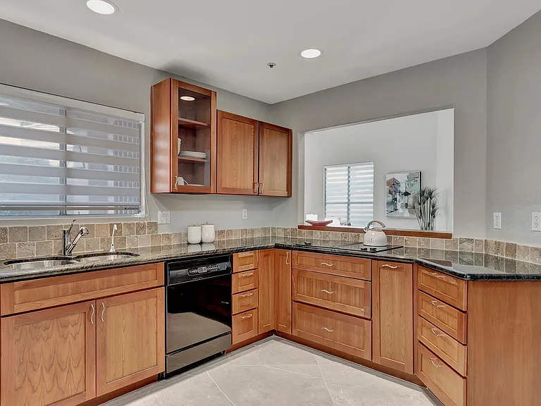 7773 E Stallion Rd — Photo 11