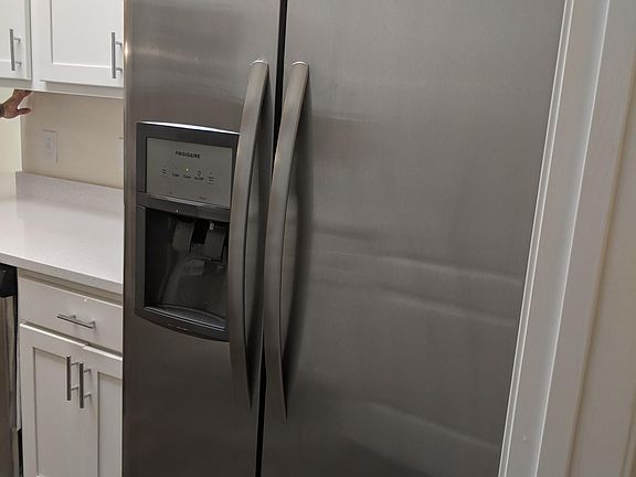 5th image of 4974 Key Lime Dr #204