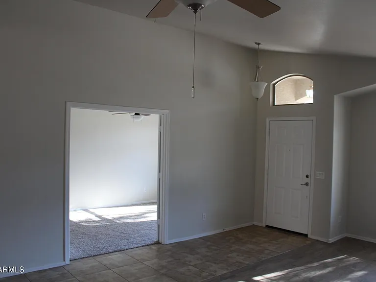 43410 W Wild Horse Trl — Photo 4