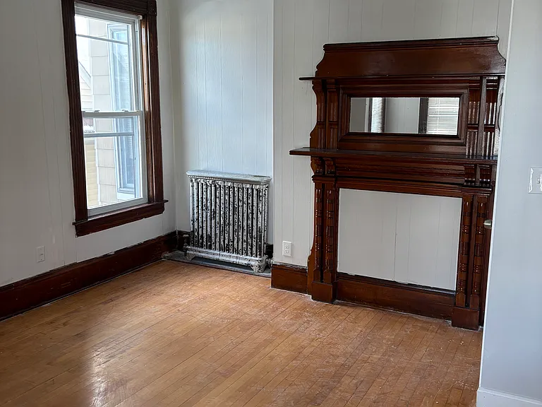 24 Grand St #2 — Photo 4
