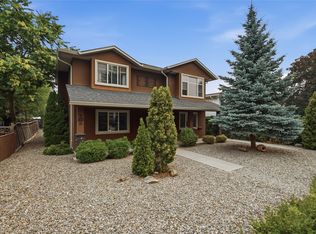 560 Christleton Ave, Kelowna, BC V1Y 5J2