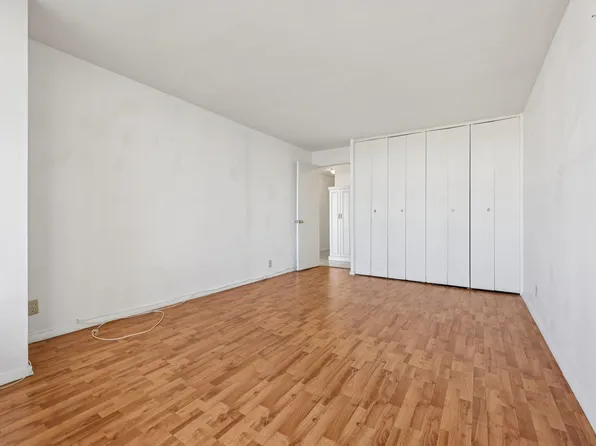 6050 Blvd East image 10 of 19