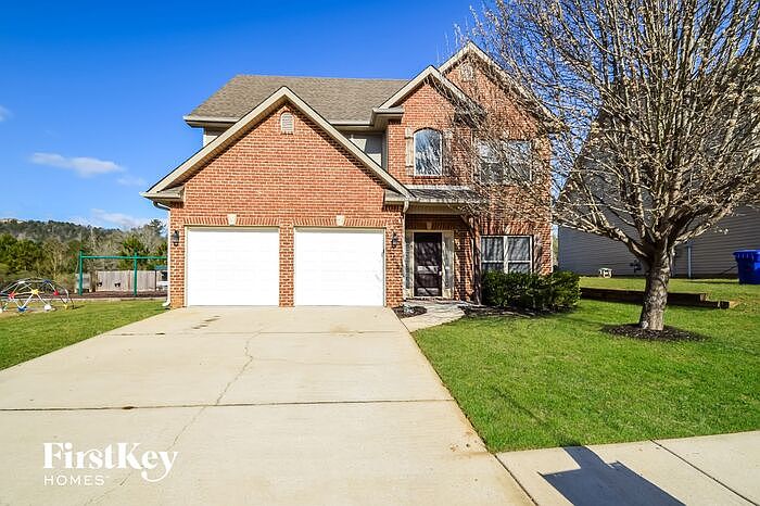 1st image of 684 Forest Lakes Dr