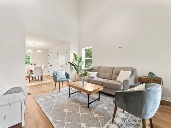 147 Longstreet Ave, Fredericksburg, VA 22401
