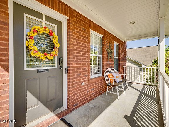 3rd image of 4139 Oakstone Ln