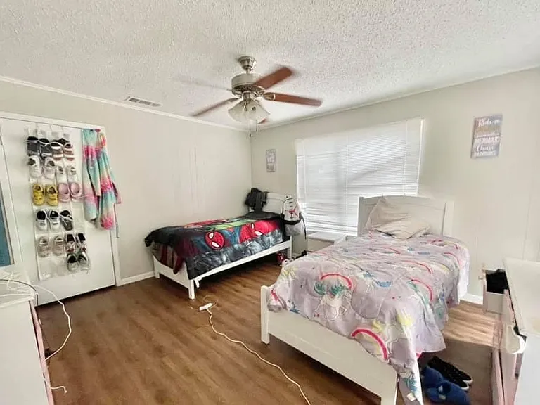 1011 Kane St — Photo 9