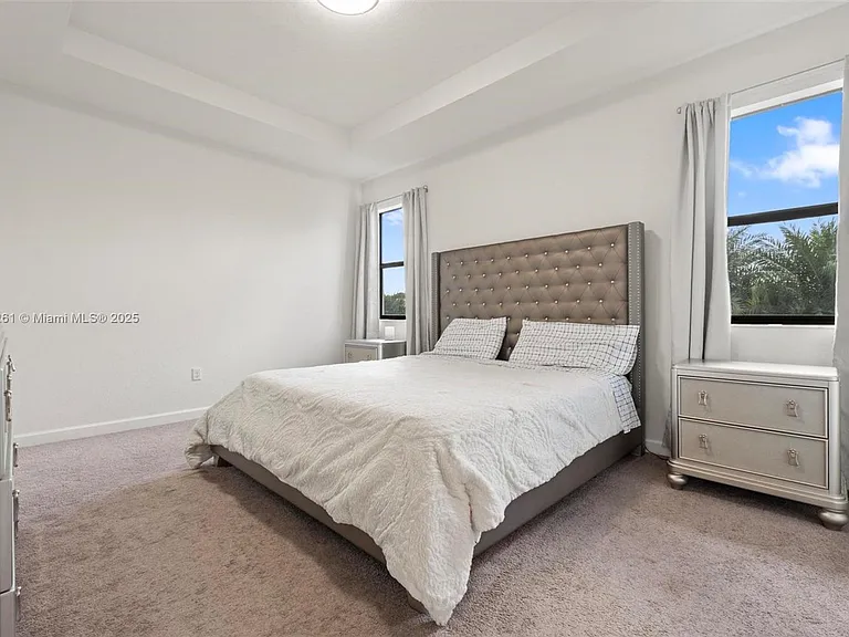 9000 NW 183rd St #9000 — Photo 15