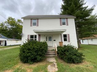 310 Stewart St, Rossville, IL 60963