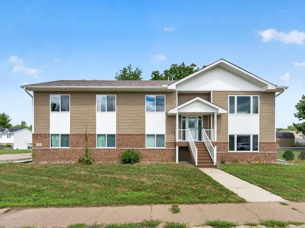 1123 243rd Ln NE, East Bethel, MN 55005