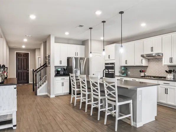 2515 Little Wonder Ln, Northlake, TX 76247
