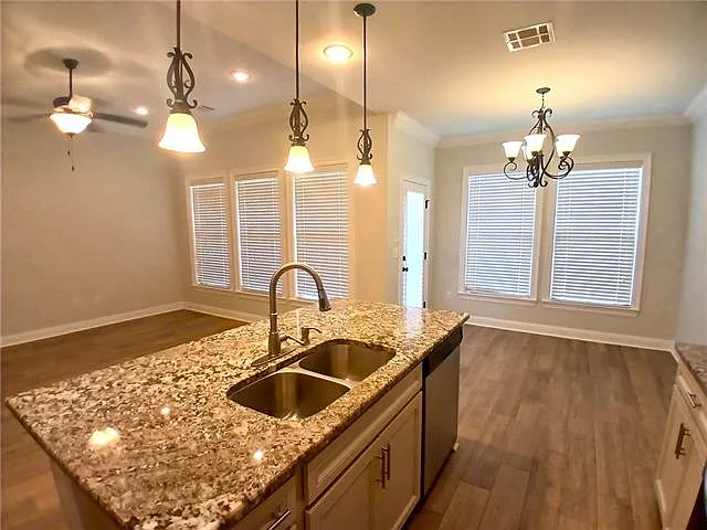 445 Tiger Ave — Photo 9