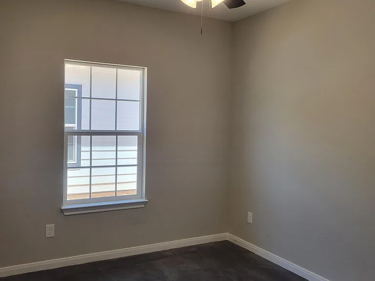 205 Hayes Ave #B — Photo 10