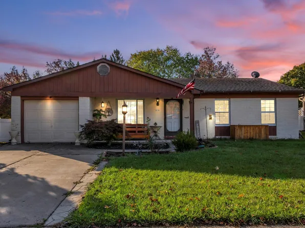 22115 Derby Rd, Woodhaven, MI 48183