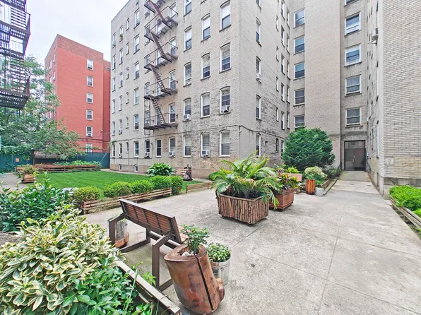 763 Ocean Parkway 6B image 9 of 9