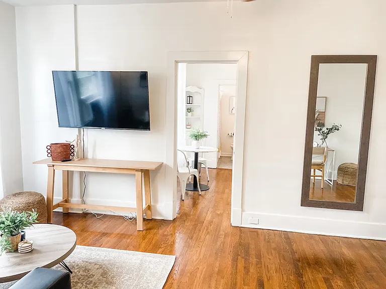 2109 Harbert Ave #3 — Photo 5