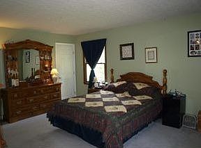 5th image of 18792 Whispering Woods Dr