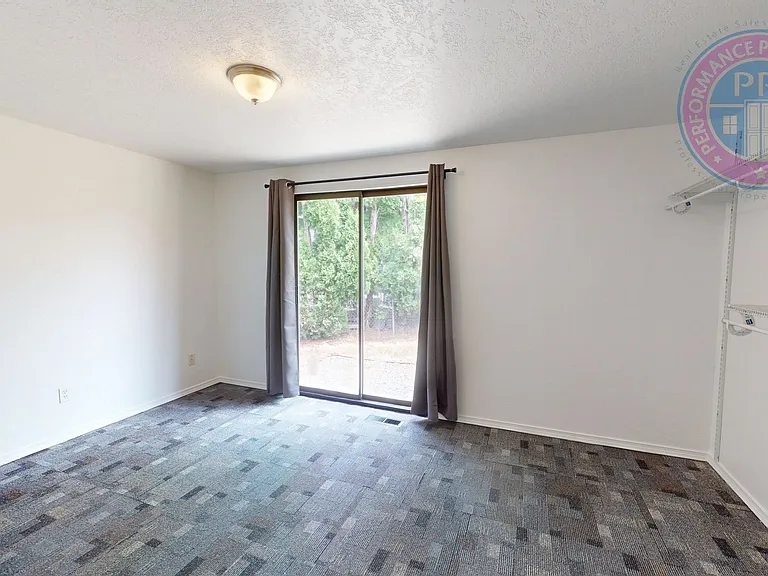 18230 Seaman St — Photo 19