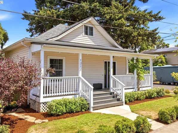 1214 E 29th St, Vancouver, WA 98663