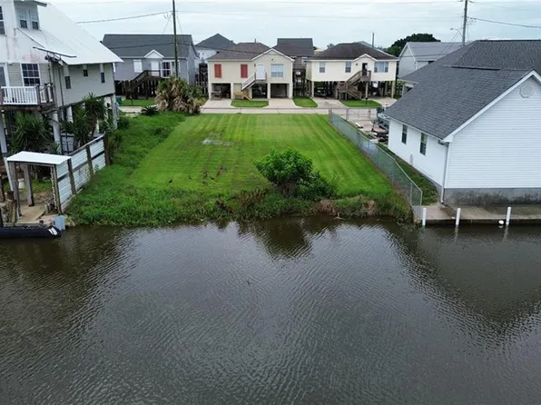 Fran Ln, Barataria, LA 70036