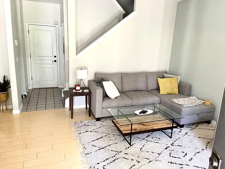 657 S Depew St #657 — Photo 3