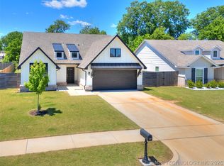 13426 S 93rd East Ave, Bixby, OK 74008