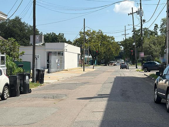 4th image of 4141 Ulloa St