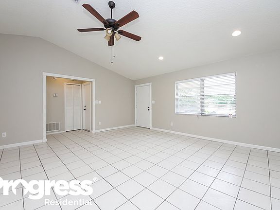 2nd image of 7422 Betty St