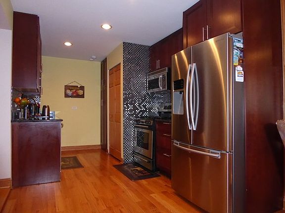 4th image of 8935 S 55th Ct
