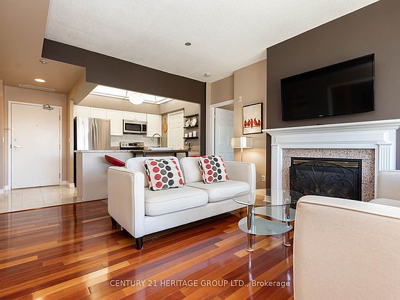 4th image of 211 Randolph Rd #405