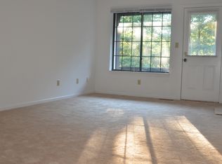 365 Mather St, Hamden, CT 06514