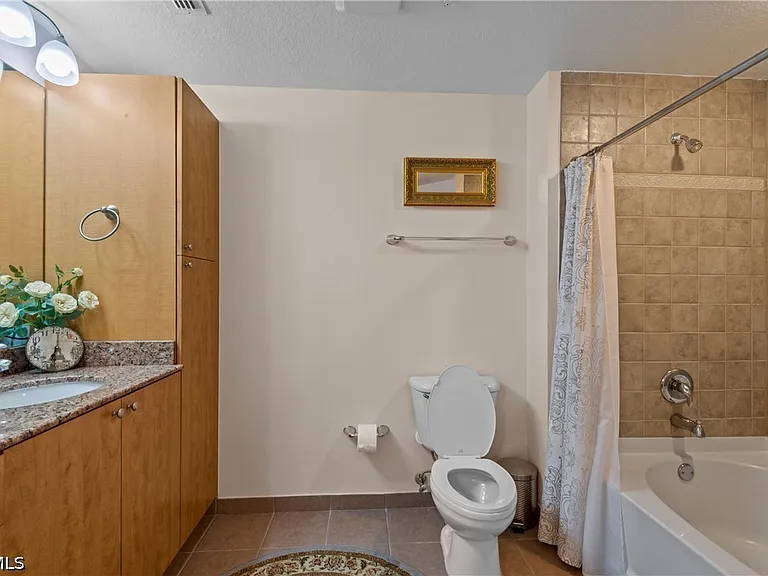 2825 Palm Beach Blvd #213 — Photo 15