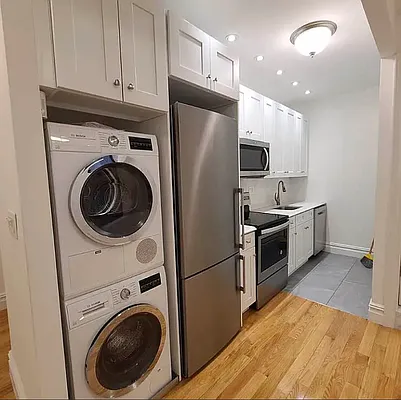 Rented by Corcoran | media 11