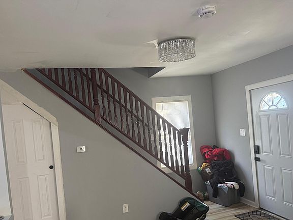 5th image of 1602 Prospect St