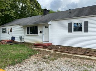705 Old State Rd APT 2, Brandenburg, KY 40108