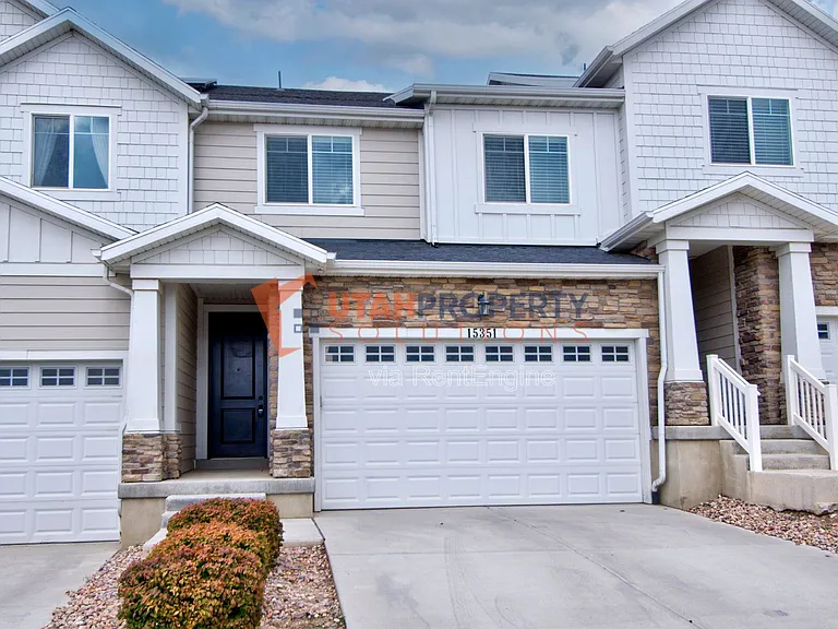 15351 S Tarawa Dr — Photo 1