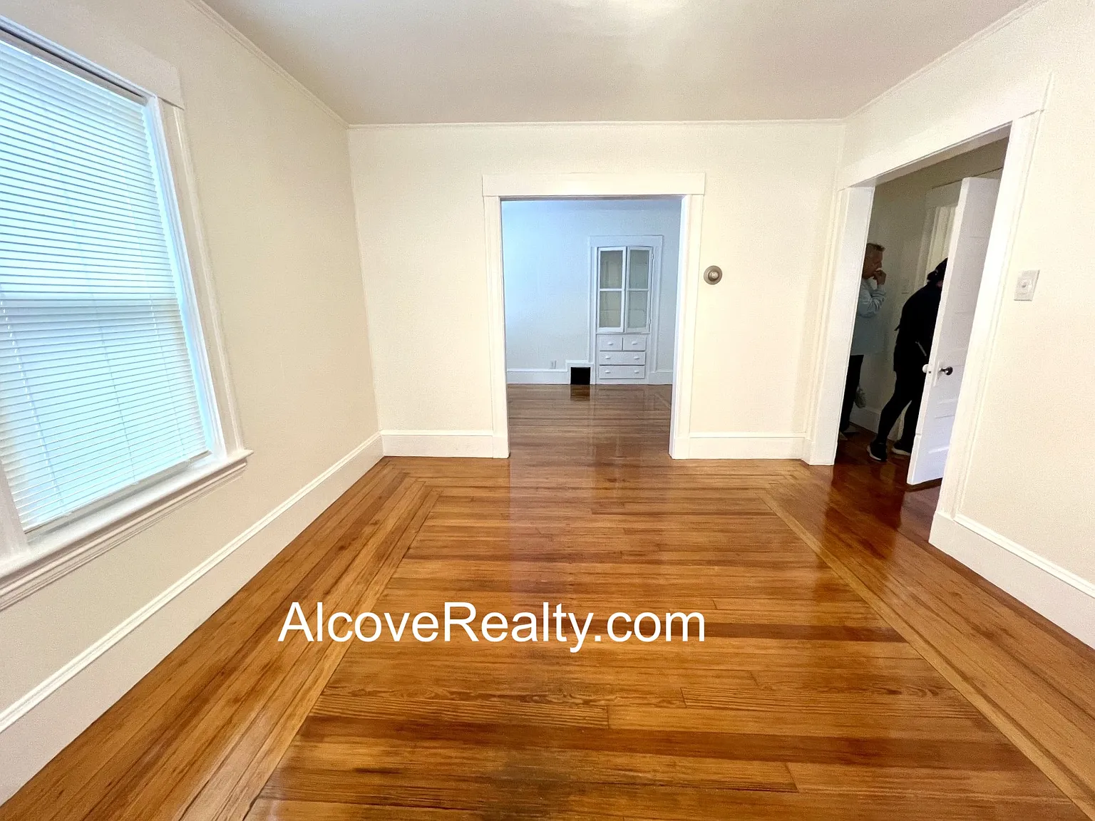 2 bed, $2,950 — Photo 2
