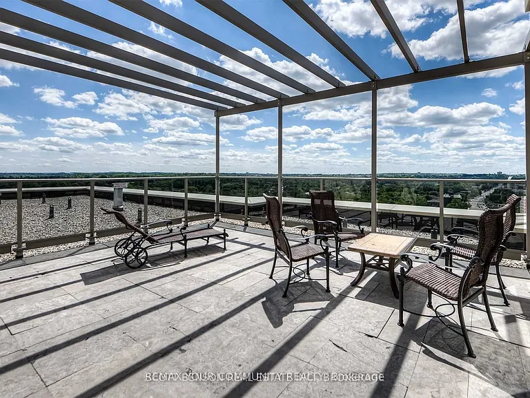 223 Erb St W #106 — Photo 25
